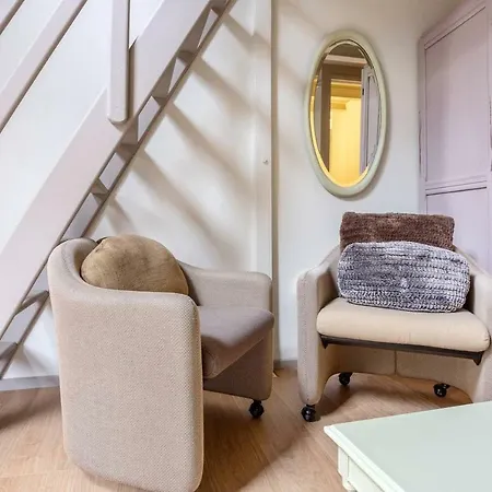 Appartamento Atelier Esprit Loft Au Calme Sur Jardin *